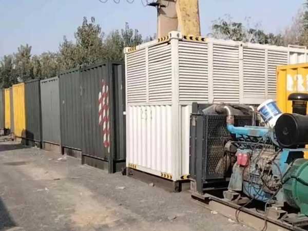 大洼200KW柴油发电机机组每小时油耗是多少？